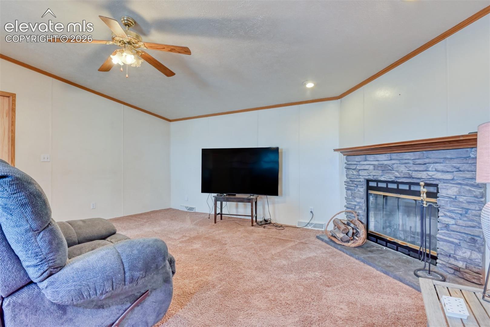 9672 Avenida Hermosa View
