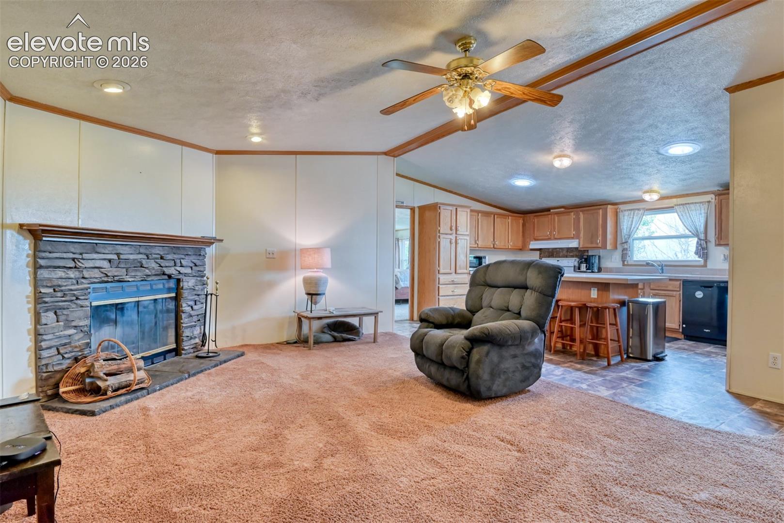 9672 Avenida Hermosa View