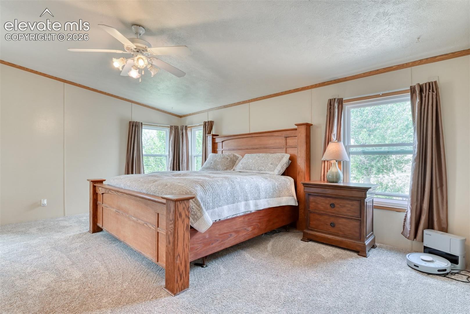 9672 Avenida Hermosa View