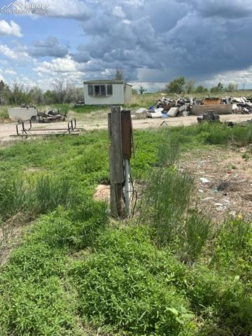 8725 N Ellicott Highway