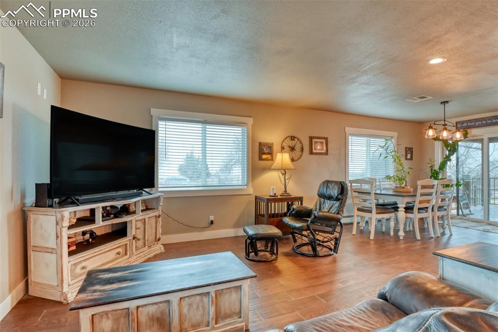 855 Marilyn Drive