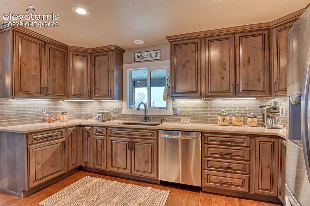 855 Marilyn Drive