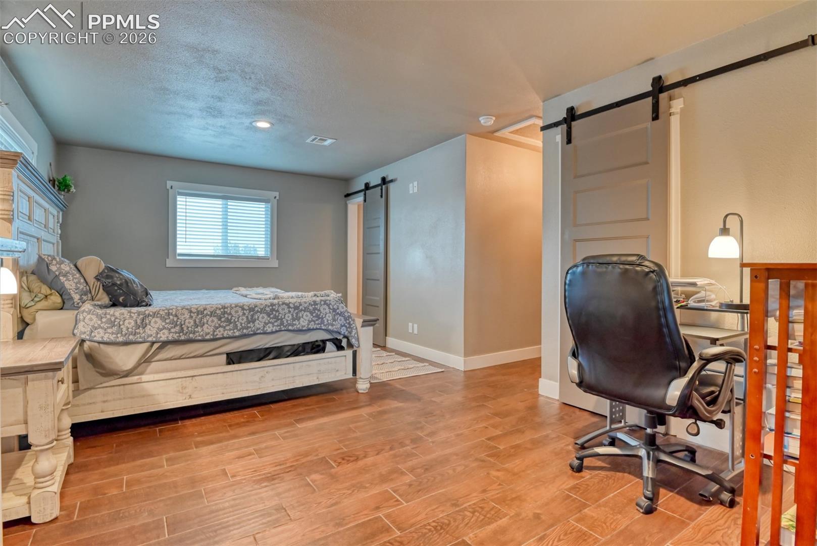855 Marilyn Drive