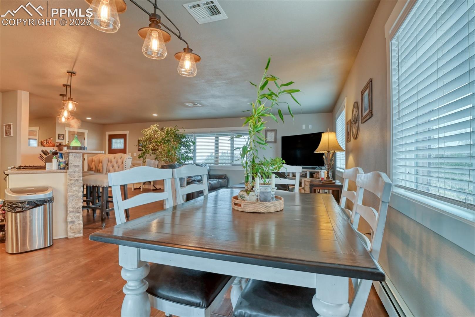 855 Marilyn Drive