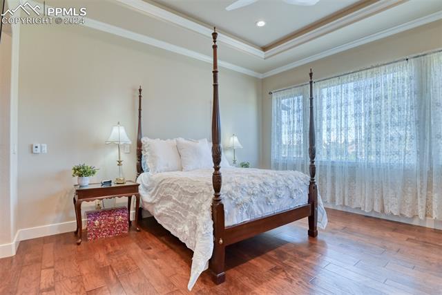 455 E Kings Deer Point