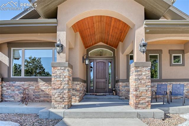 455 E Kings Deer Point