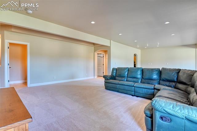 455 E Kings Deer Point