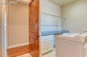 455 E Kings Deer Point