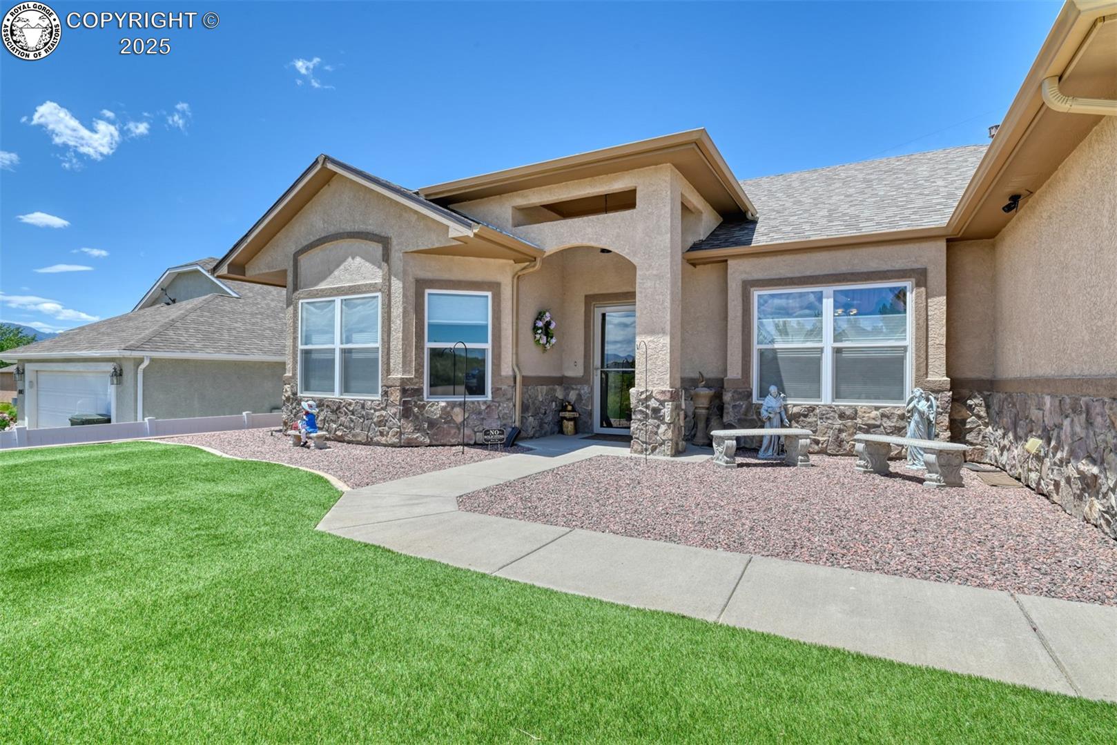 1007 Clyde Drive
