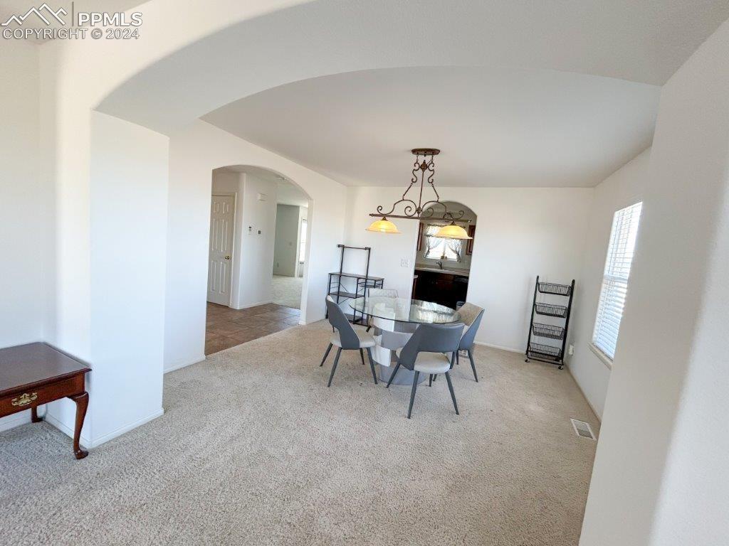 835 Sumo Avenue