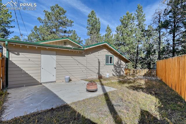 281 Mesa Drive