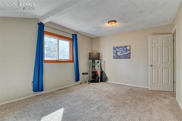 281 Mesa Drive