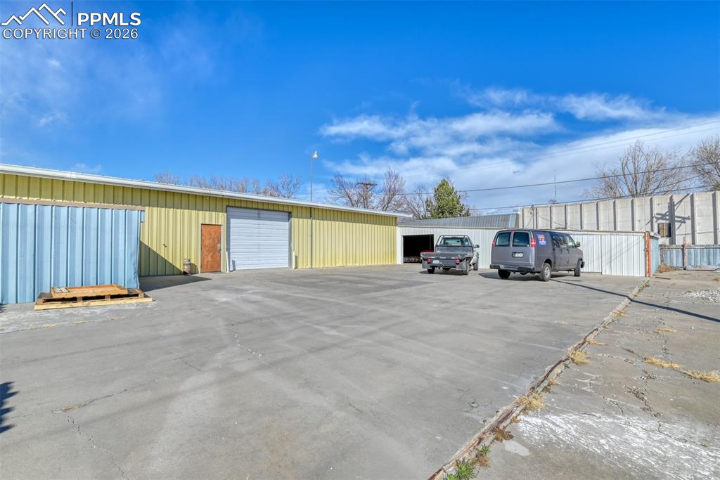 300 Dozier Avenue
