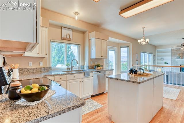 2555 Wimbleton Court