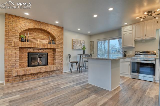 3909 Ellston Place