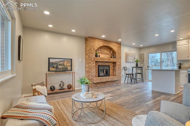 3909 Ellston Place