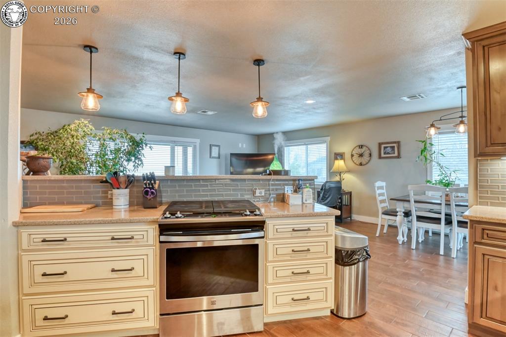 855 Marilyn Drive