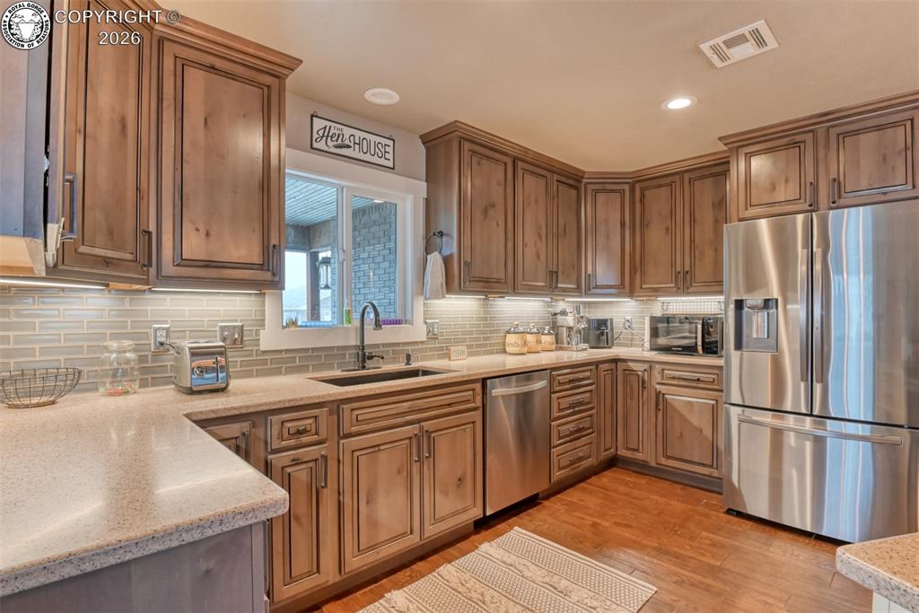 855 Marilyn Drive