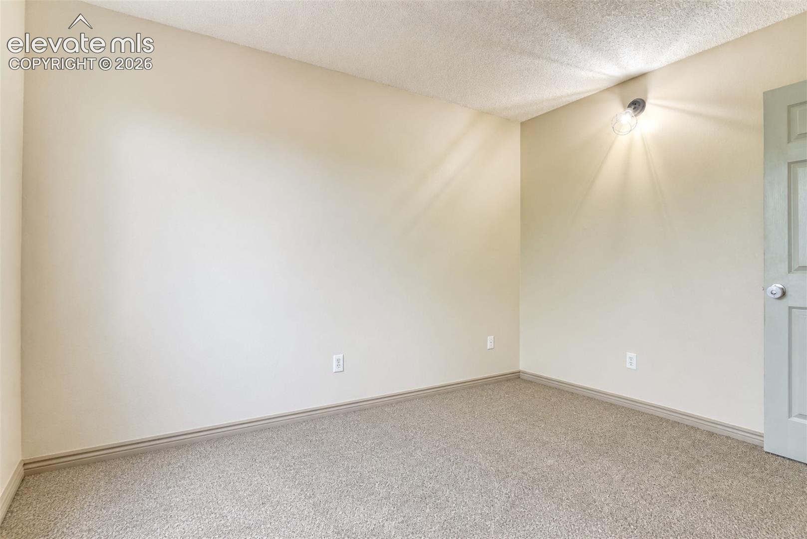 3315 Glade Court
