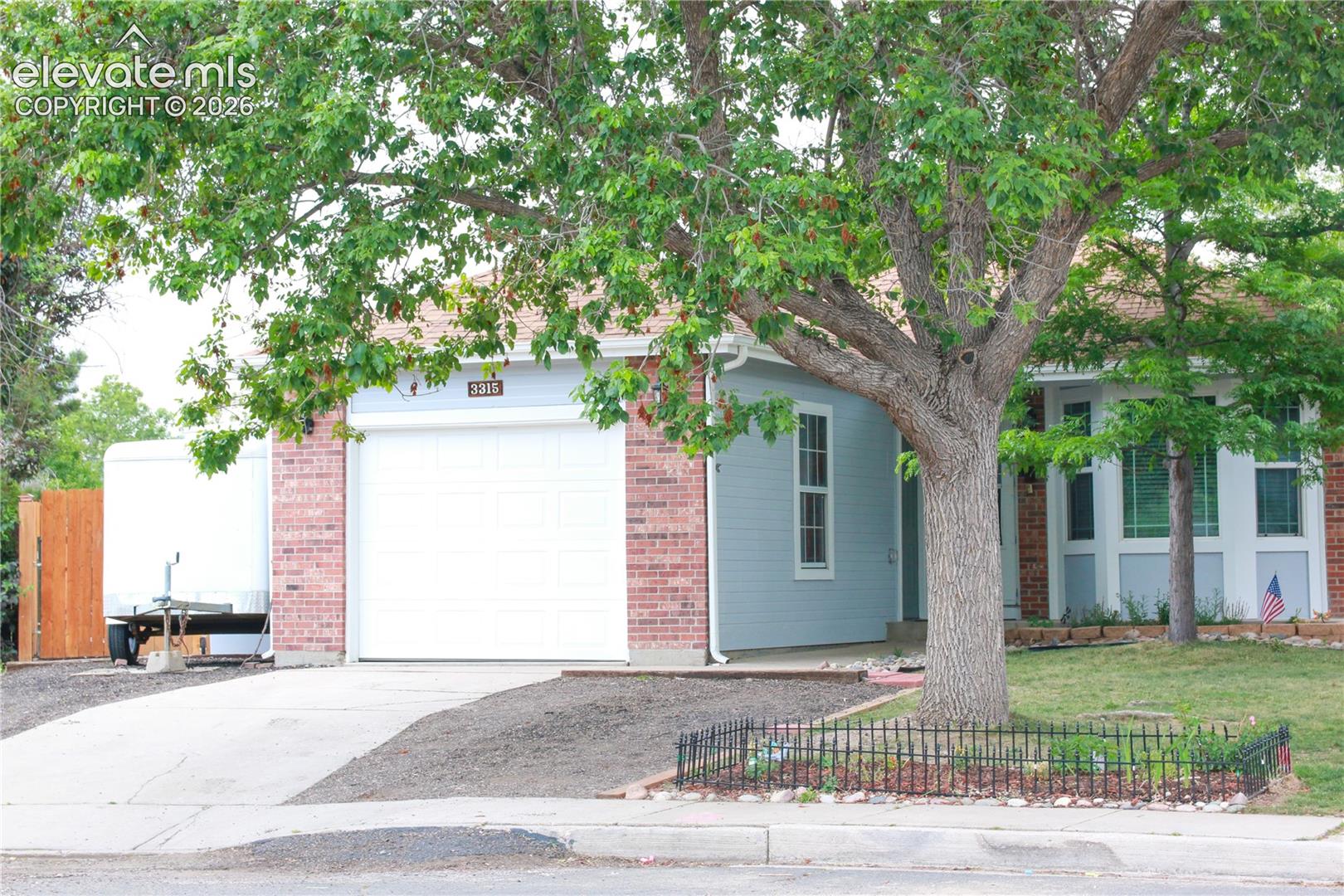 3315 Glade Court
