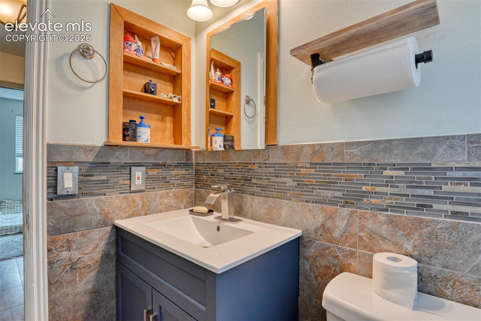 3315 Glade Court