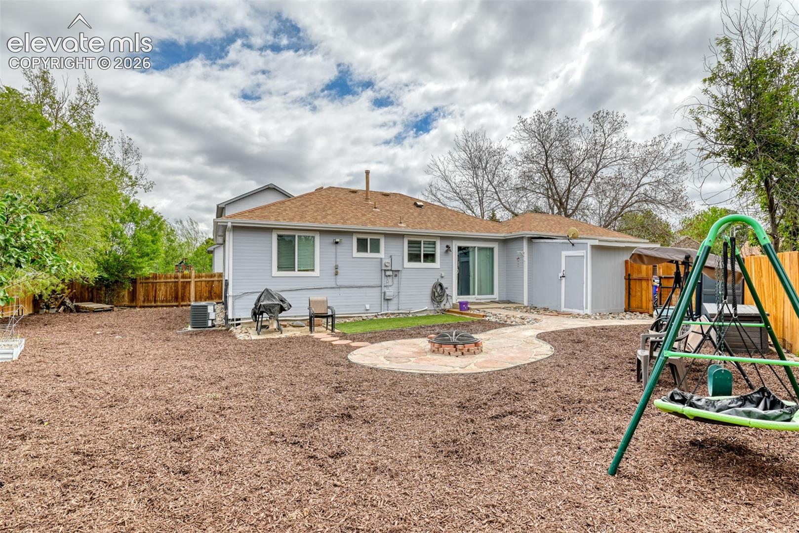 3315 Glade Court
