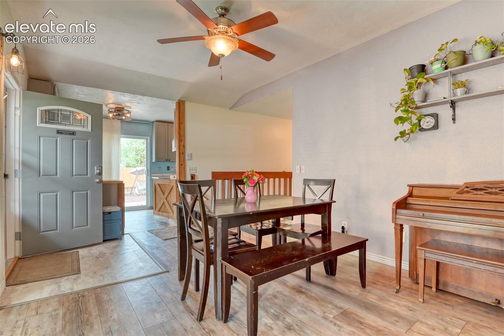 3315 Glade Court