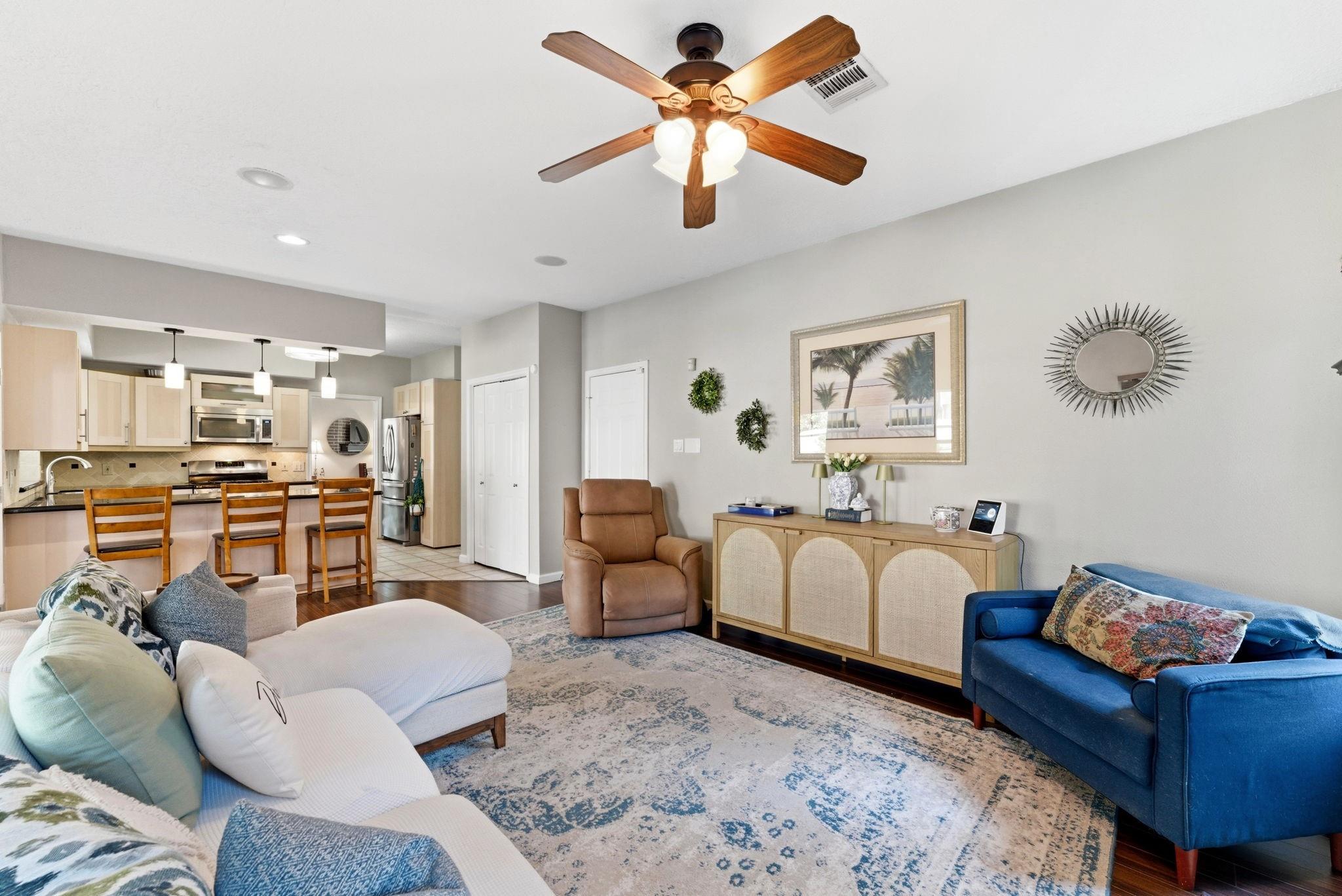 31 N Pathfinders Circle