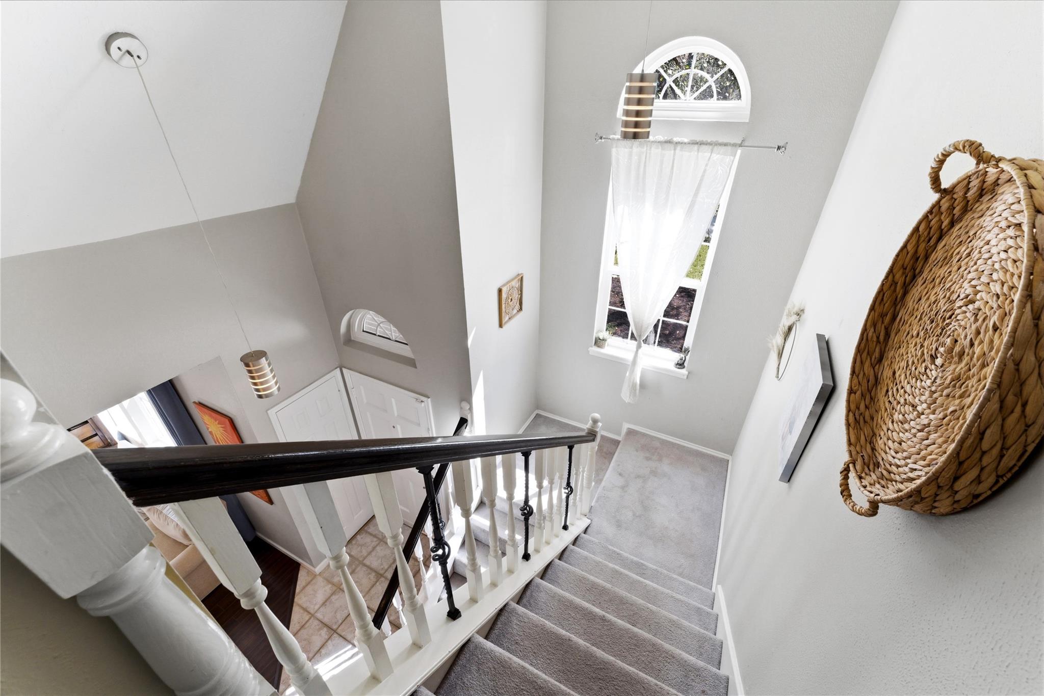 31 N Pathfinders Circle