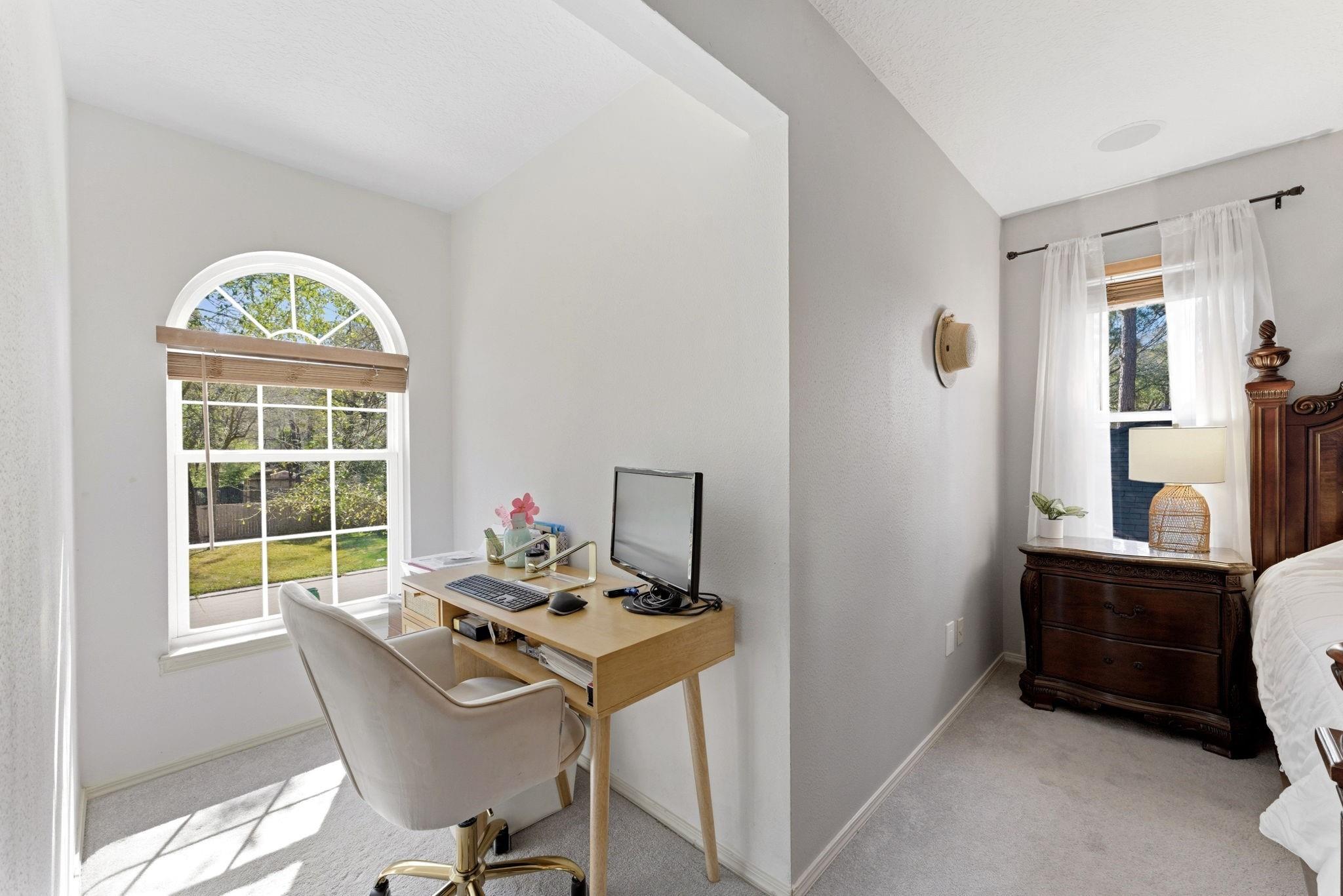 31 N Pathfinders Circle