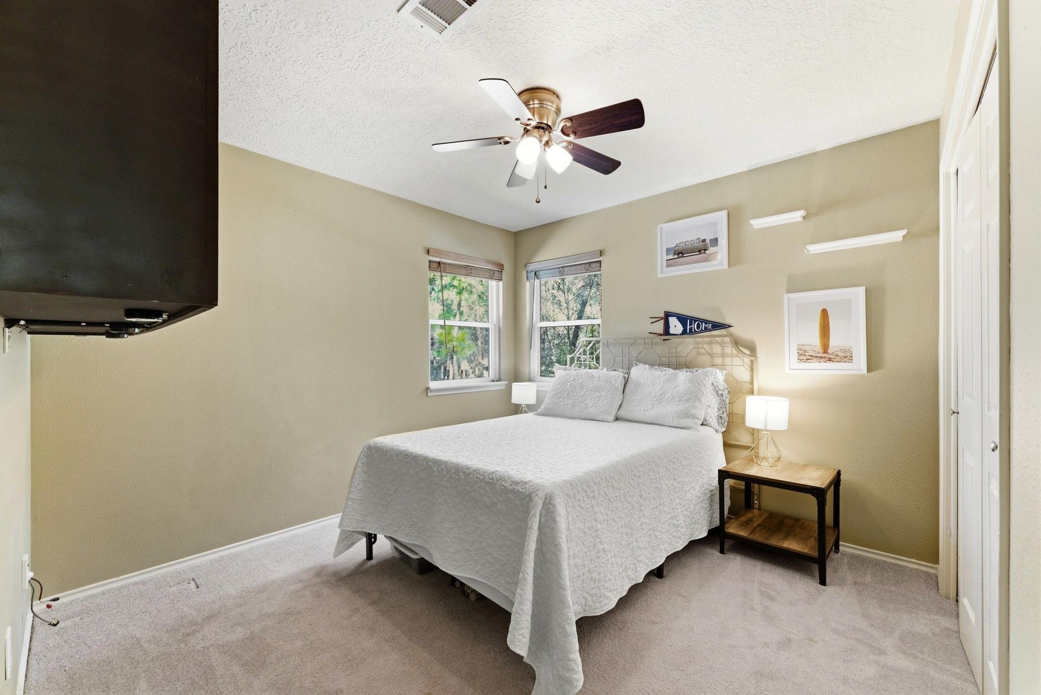 31 N Pathfinders Circle