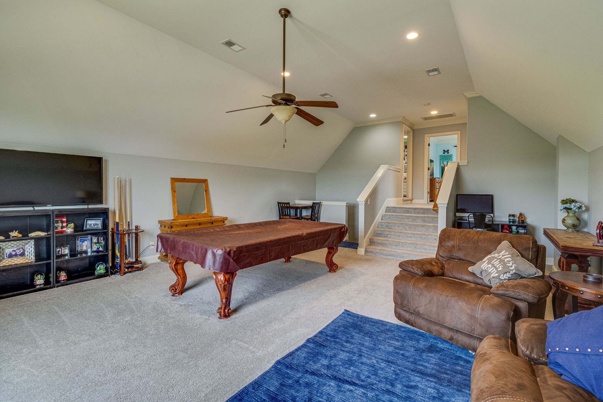 109 Hawthorne Valley