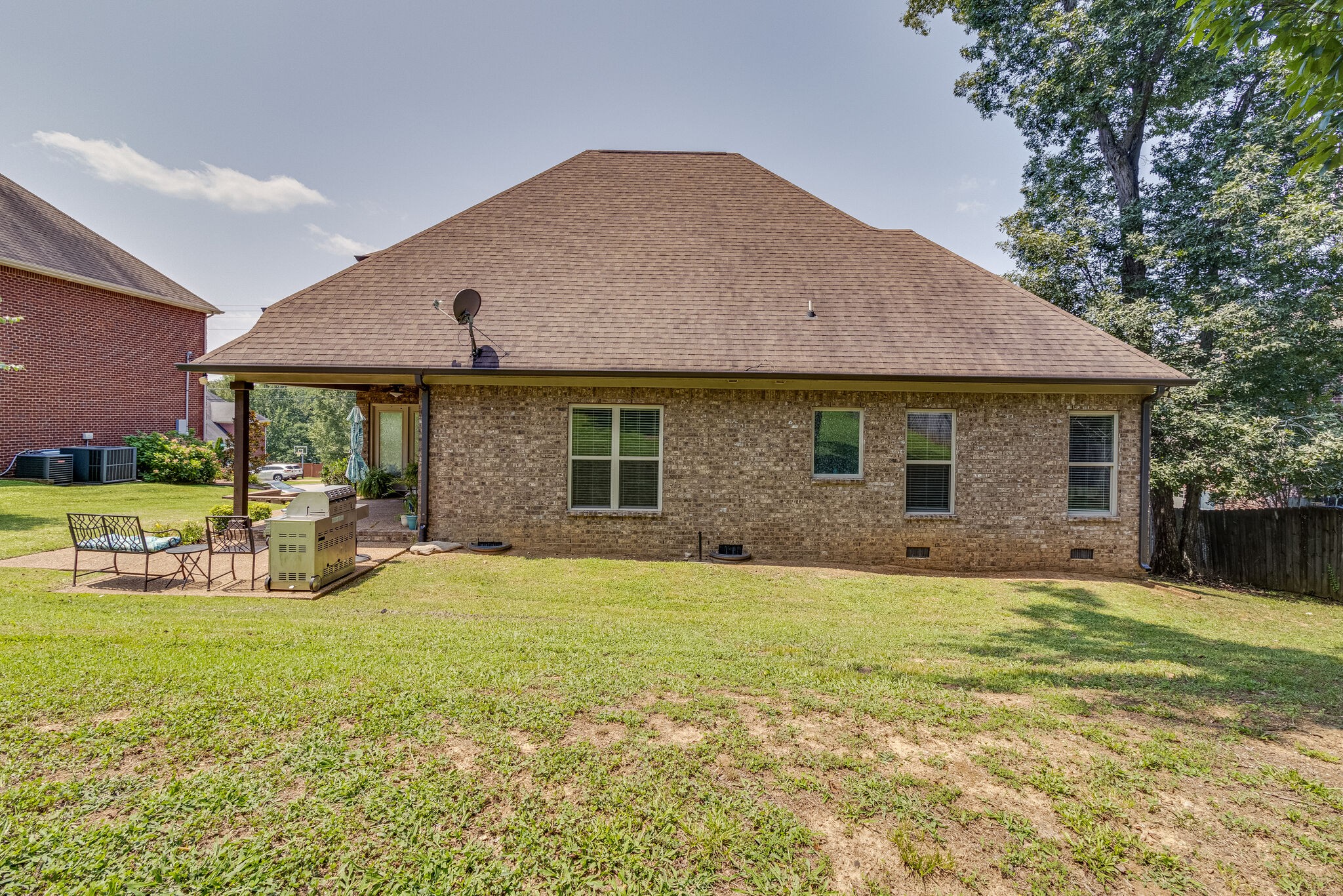 109 Hawthorne Valley