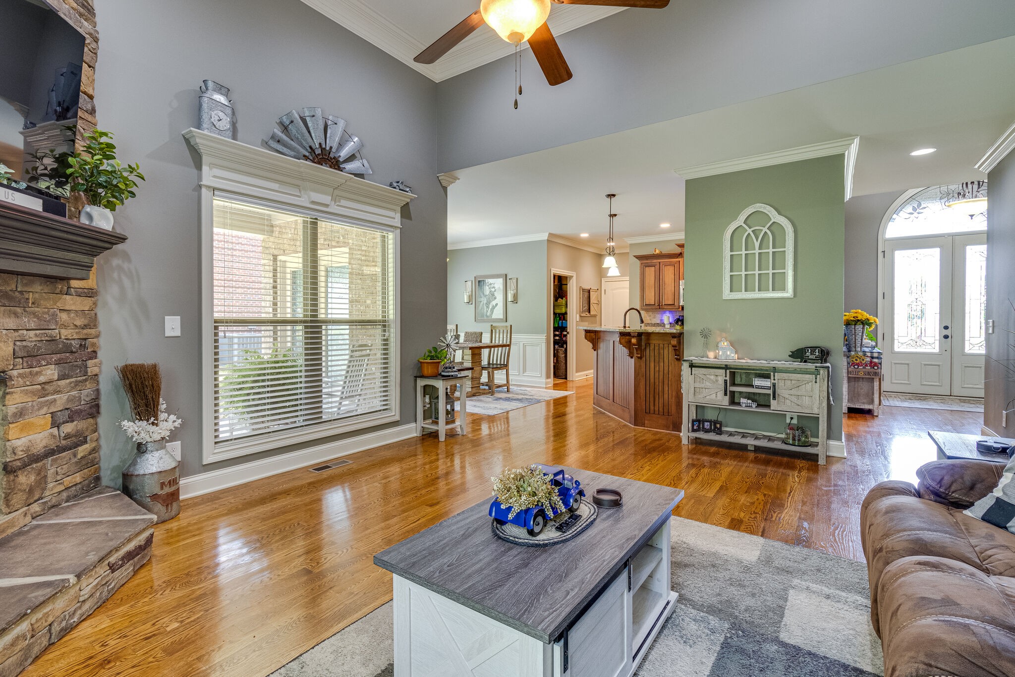 109 Hawthorne Valley