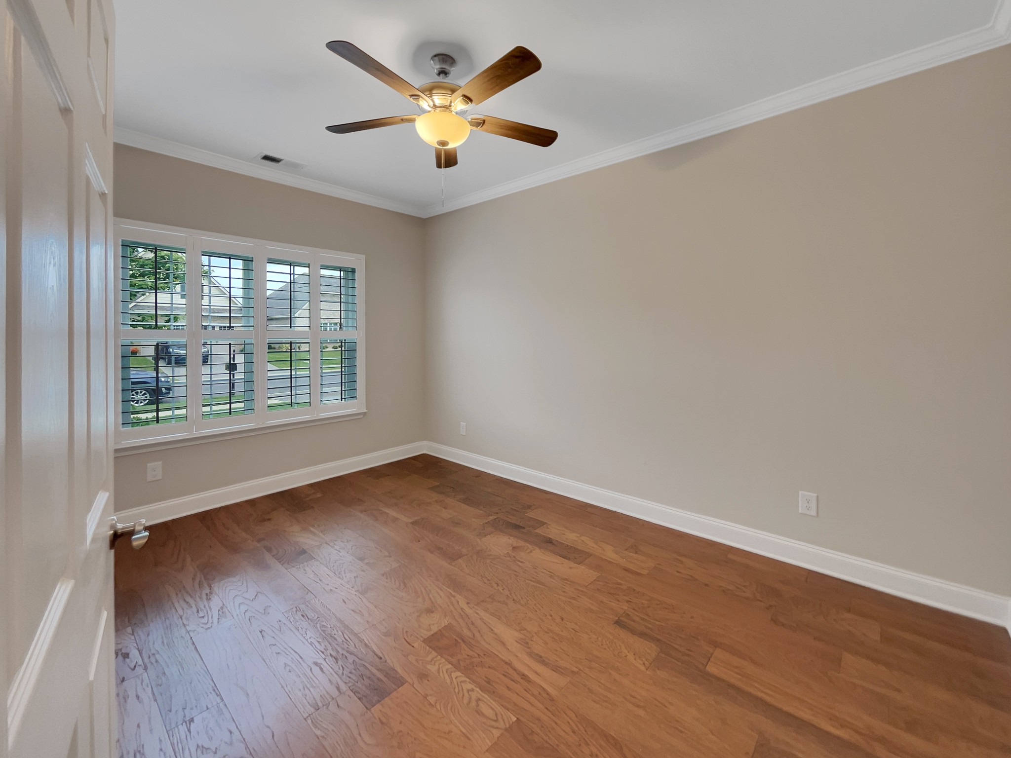 1326 Whispering Oaks Dr Unit: 693