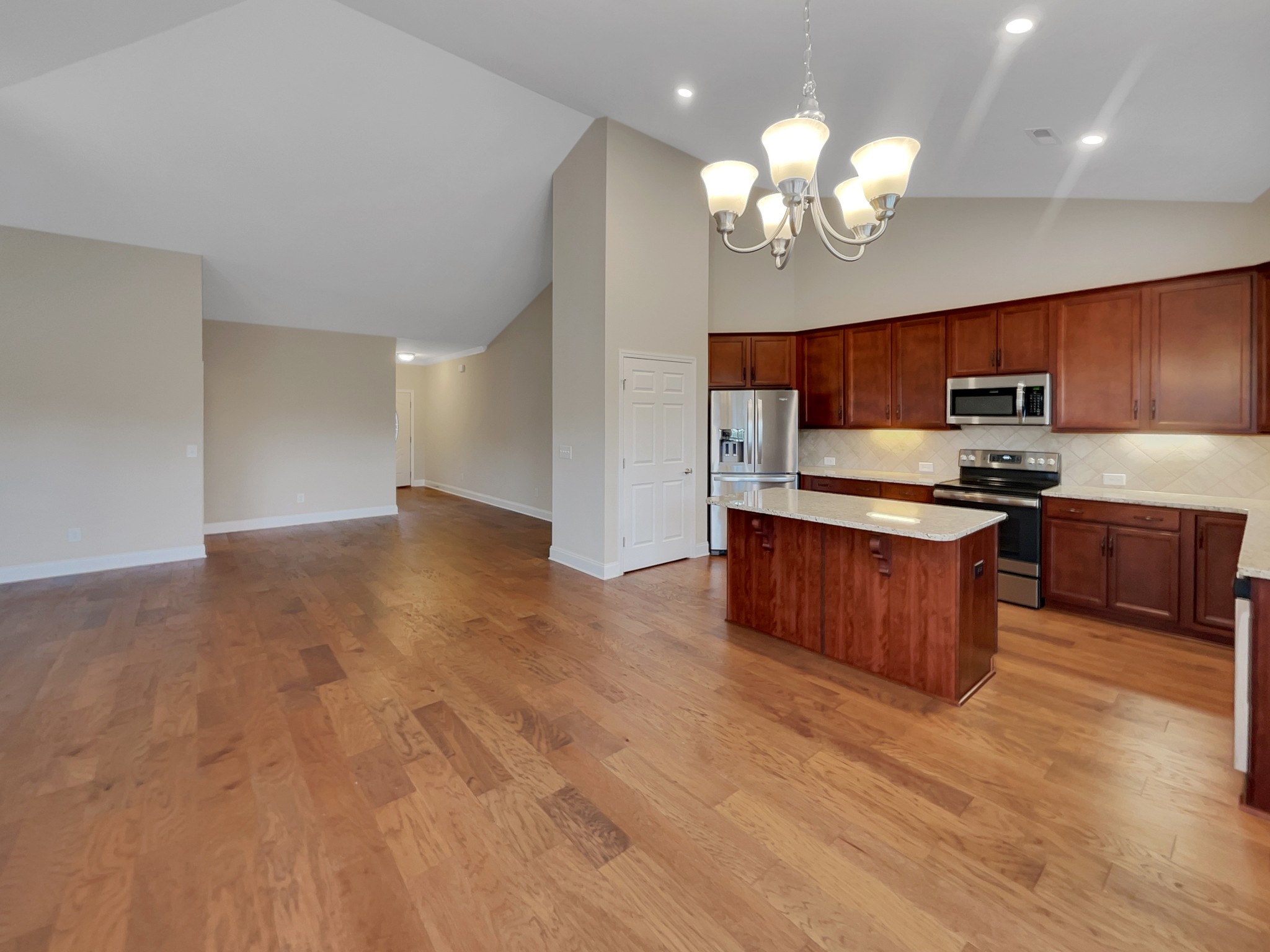 1326 Whispering Oaks Dr Unit: 693