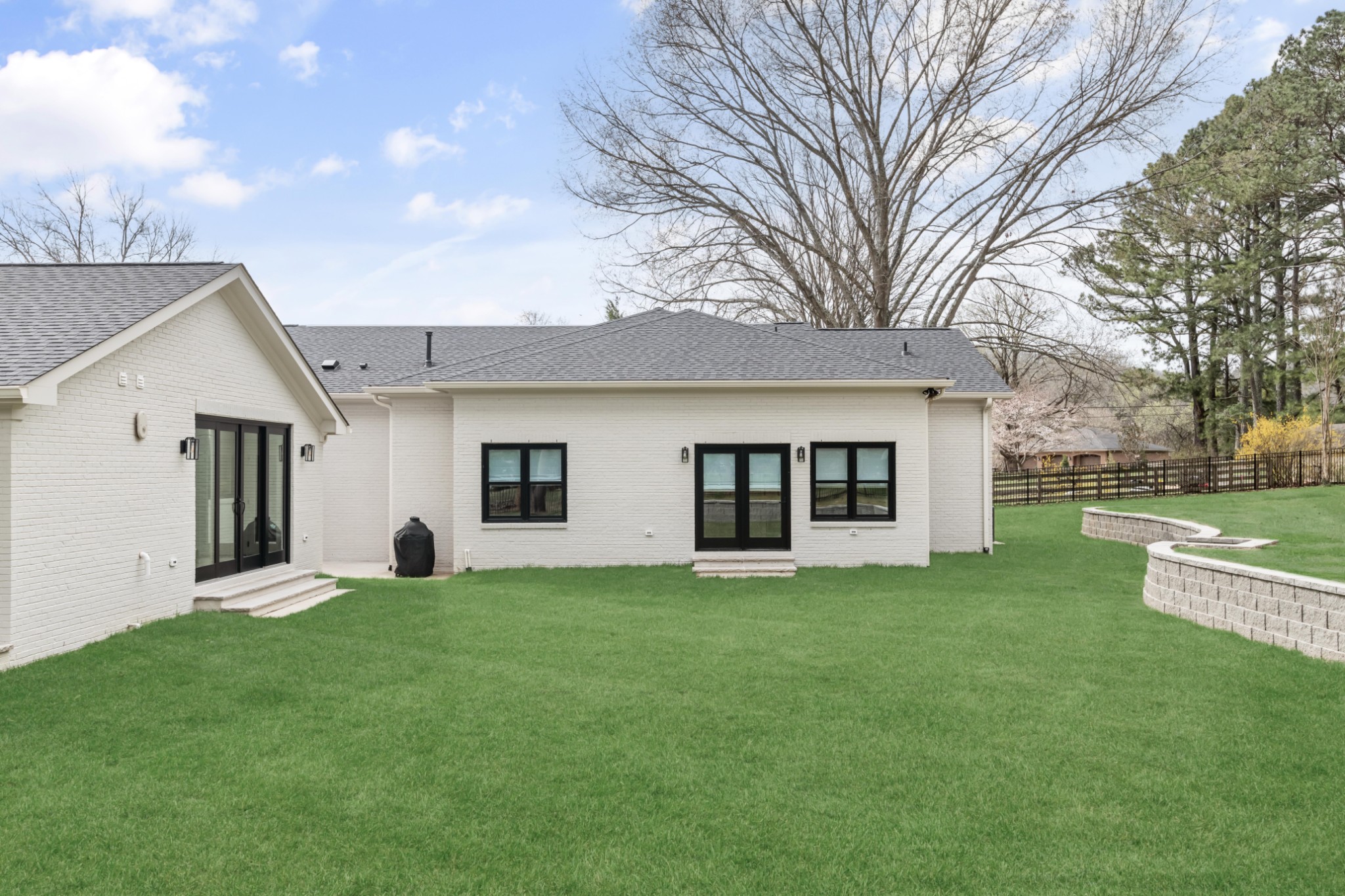 5669 Cloverland Dr