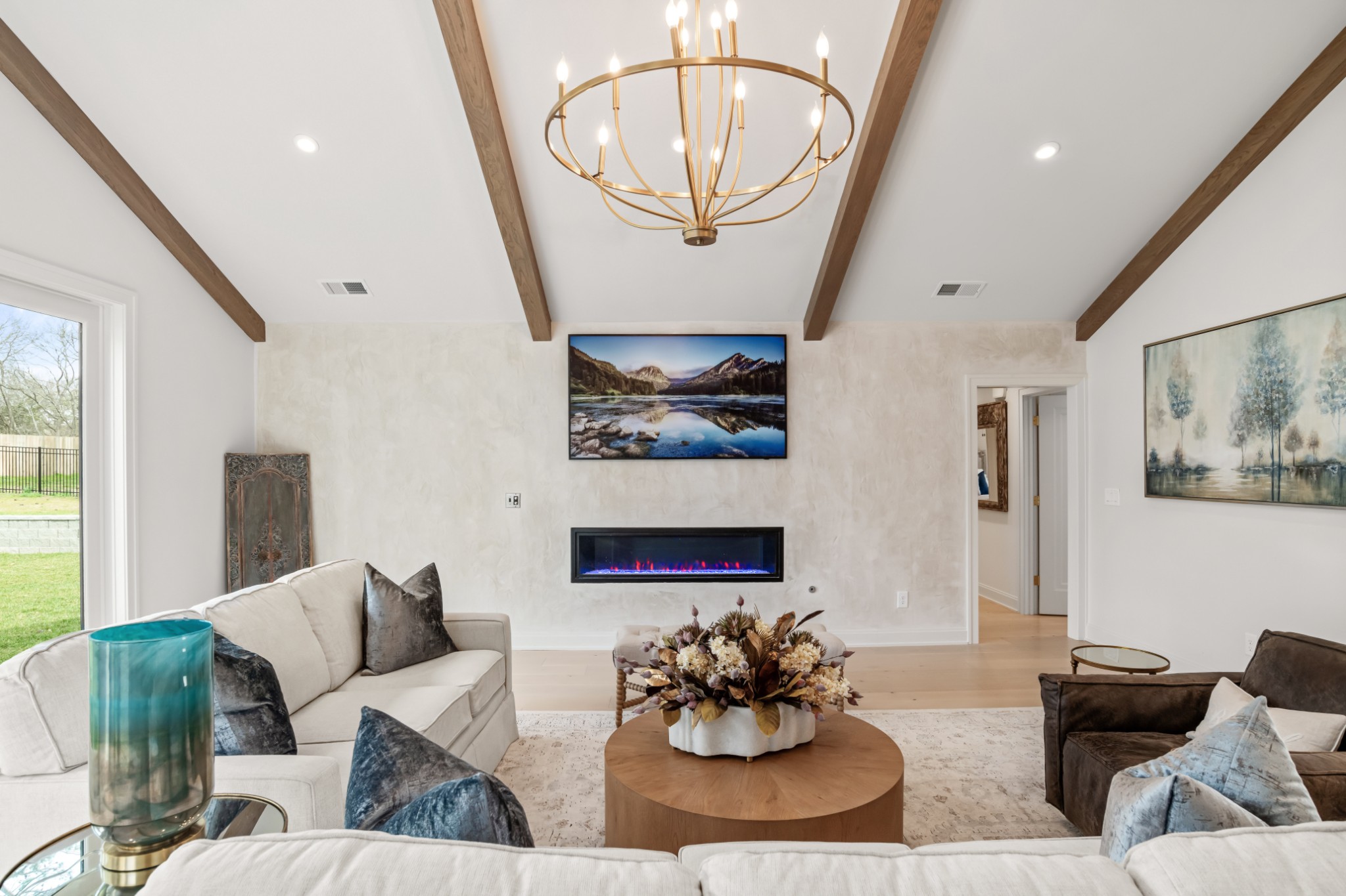 5669 Cloverland Dr
