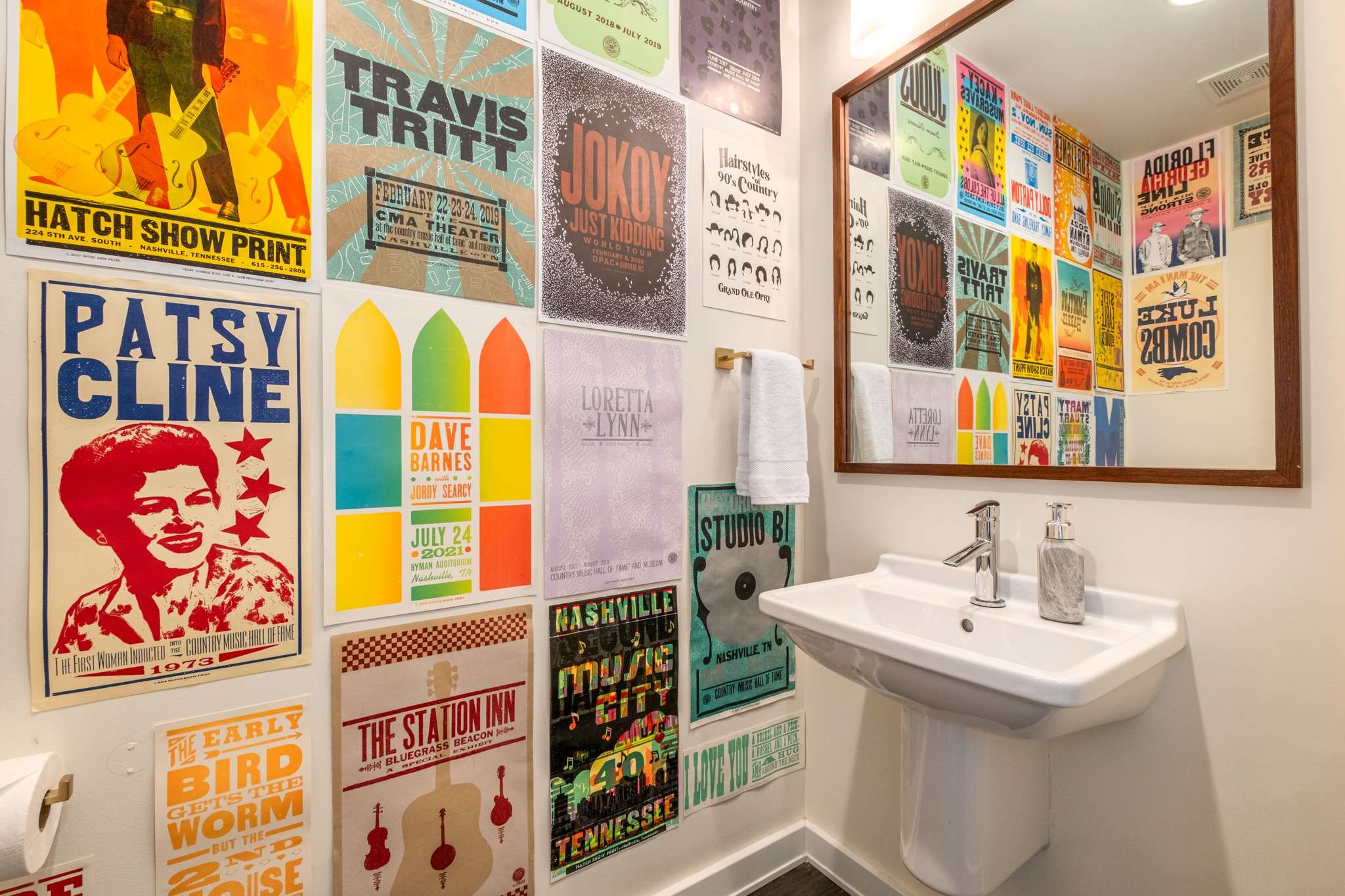 1212 Laurel St Unit: 2202