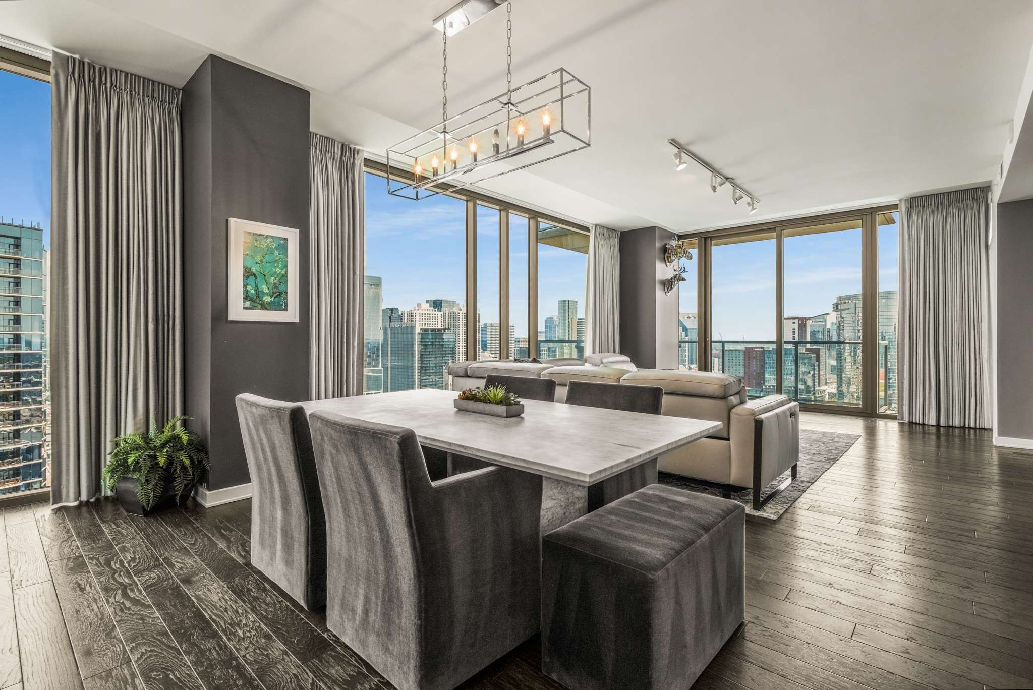 1212 Laurel St Unit: 2202