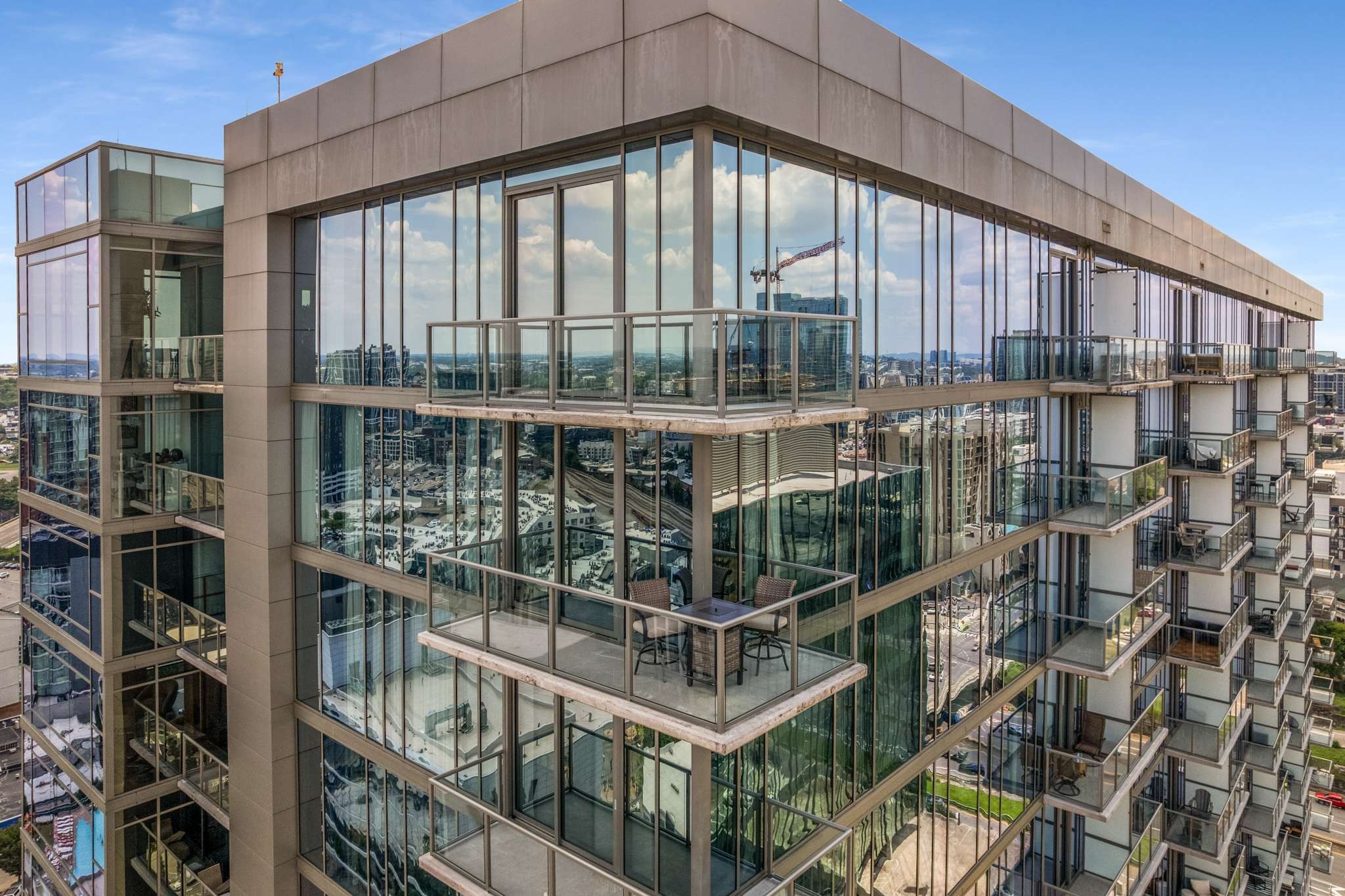 1212 Laurel St Unit: 2202