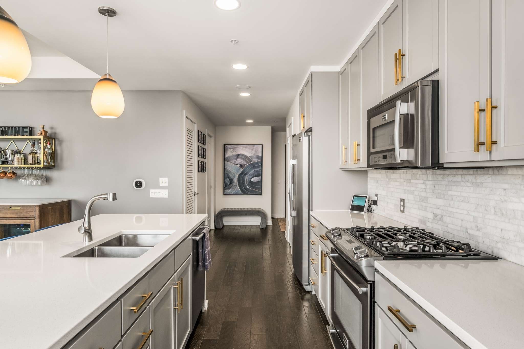 1212 Laurel St Unit: 2202