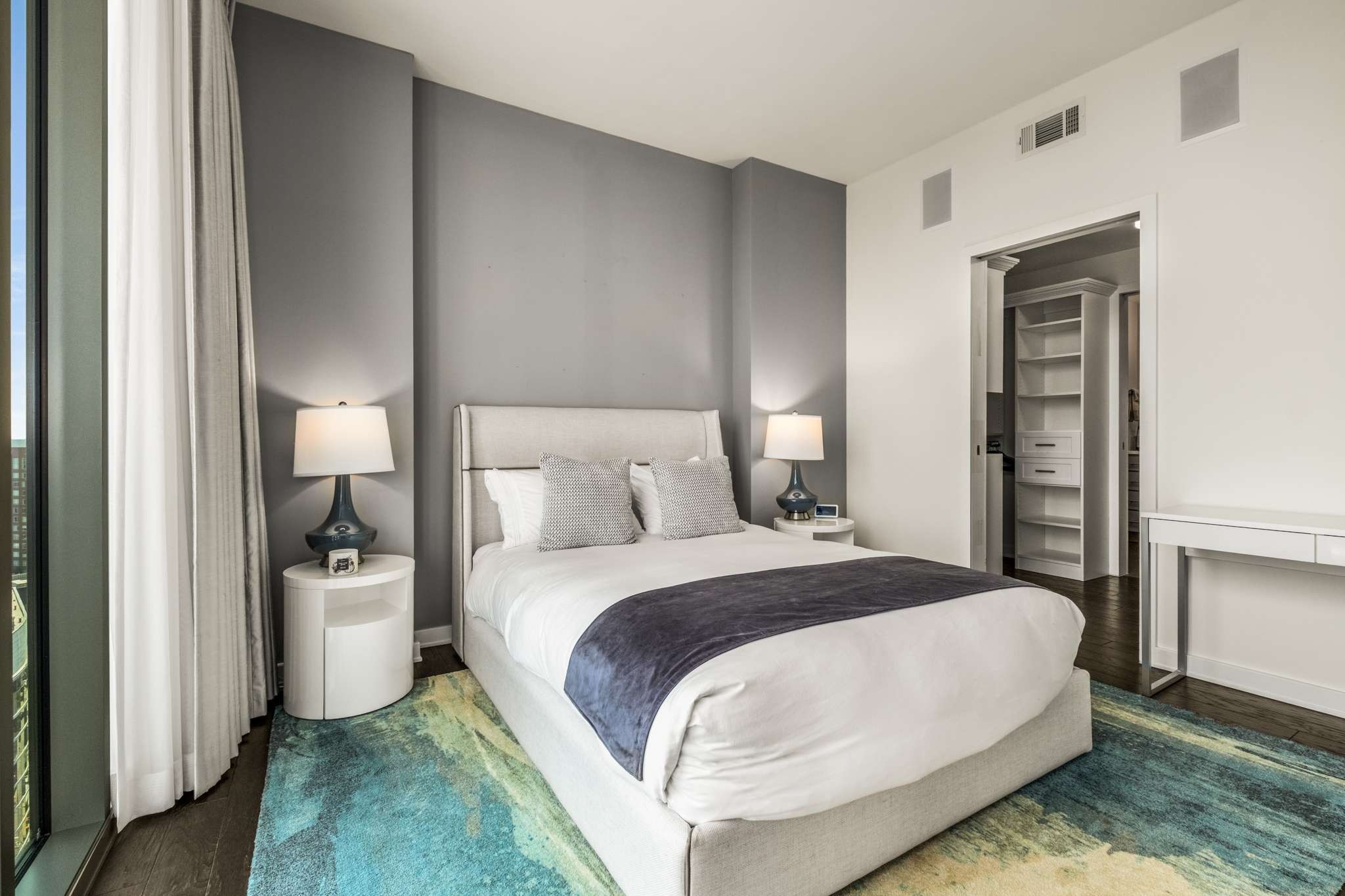 1212 Laurel St Unit: 2202