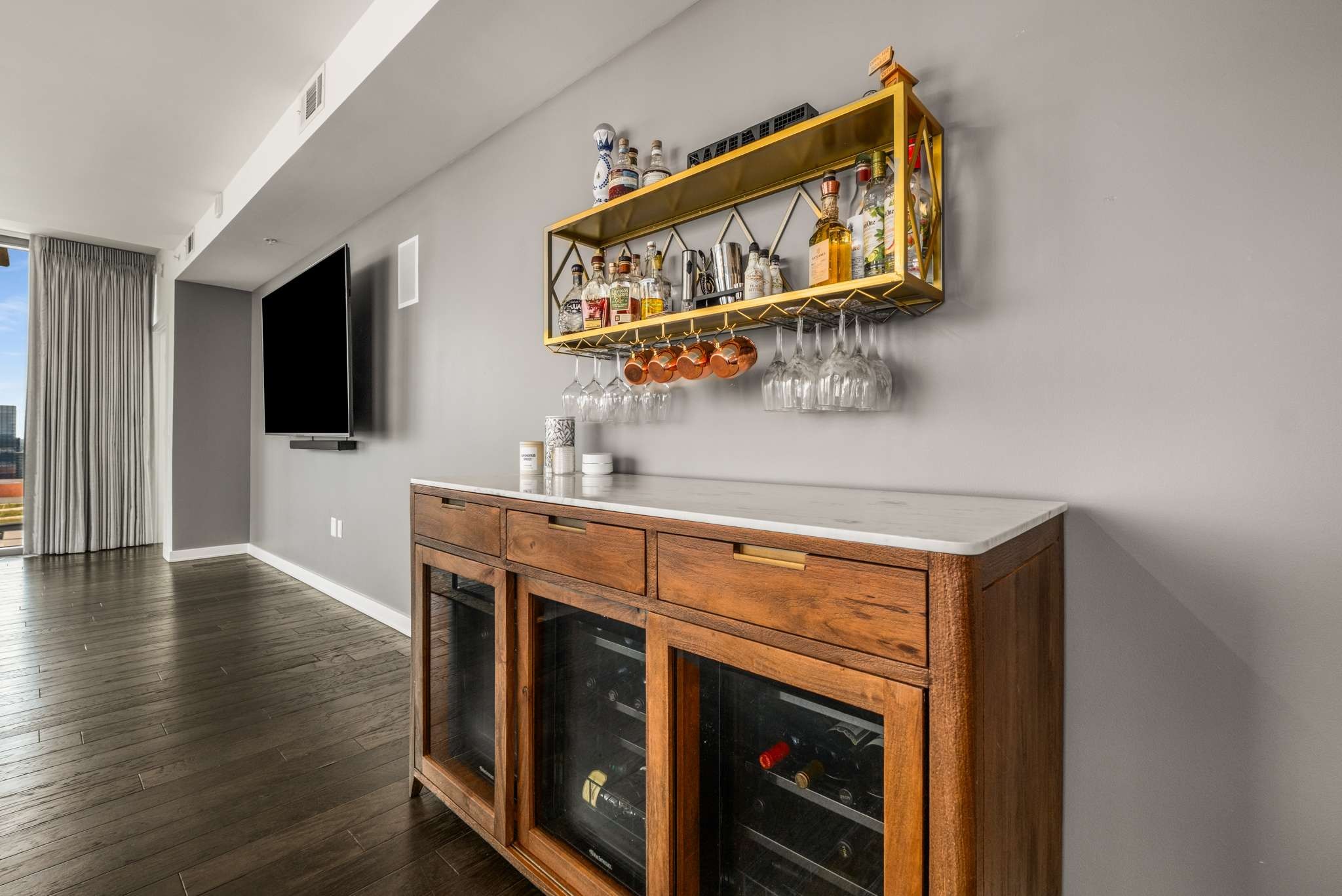 1212 Laurel St Unit: 2202