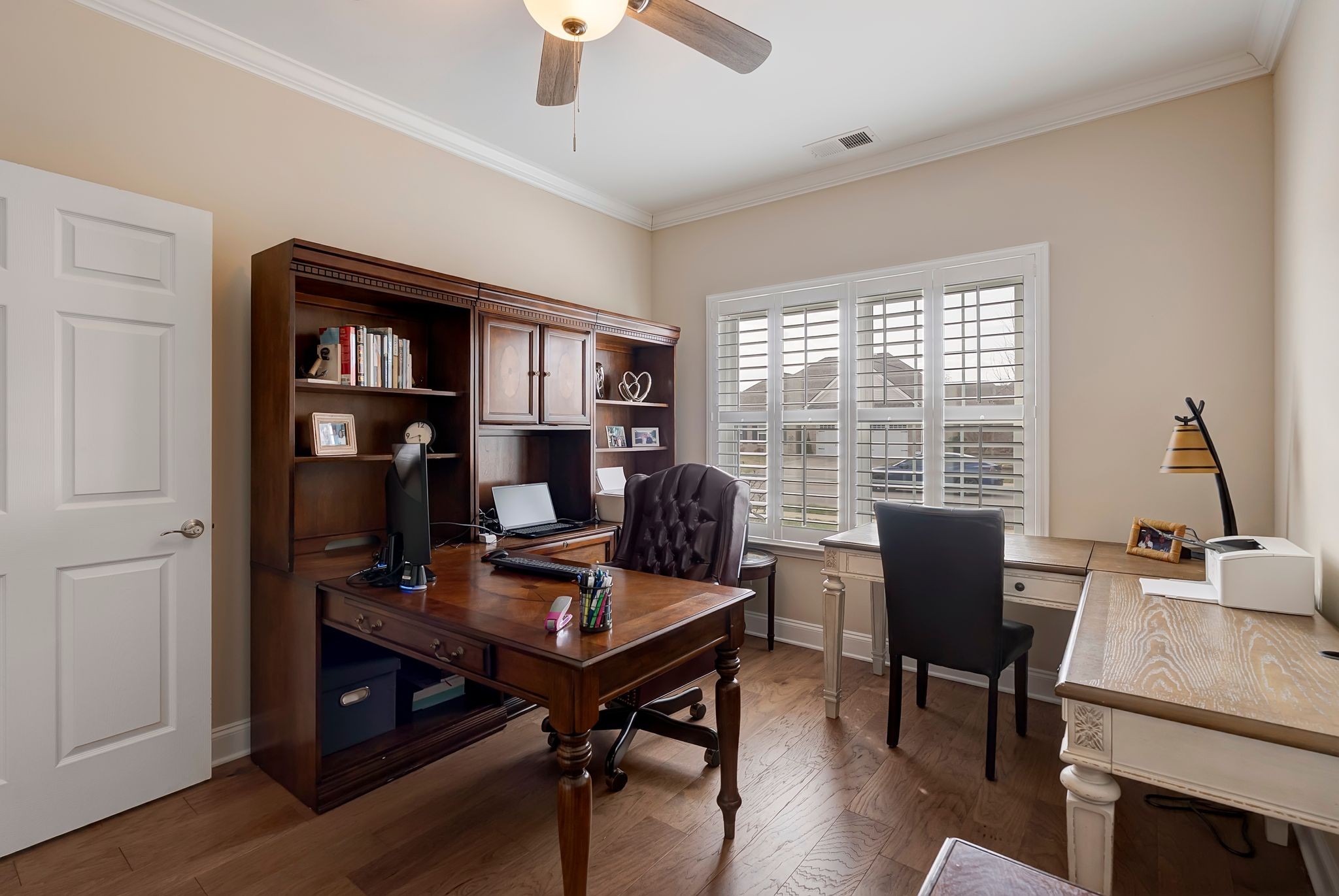 1326 Whispering Oaks Dr