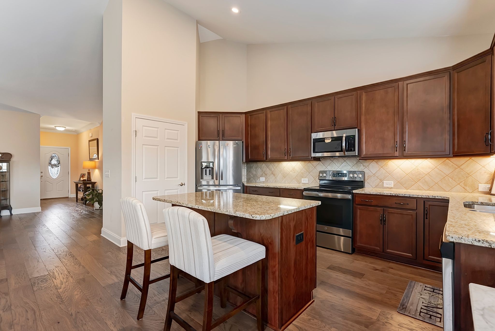 1326 Whispering Oaks Dr