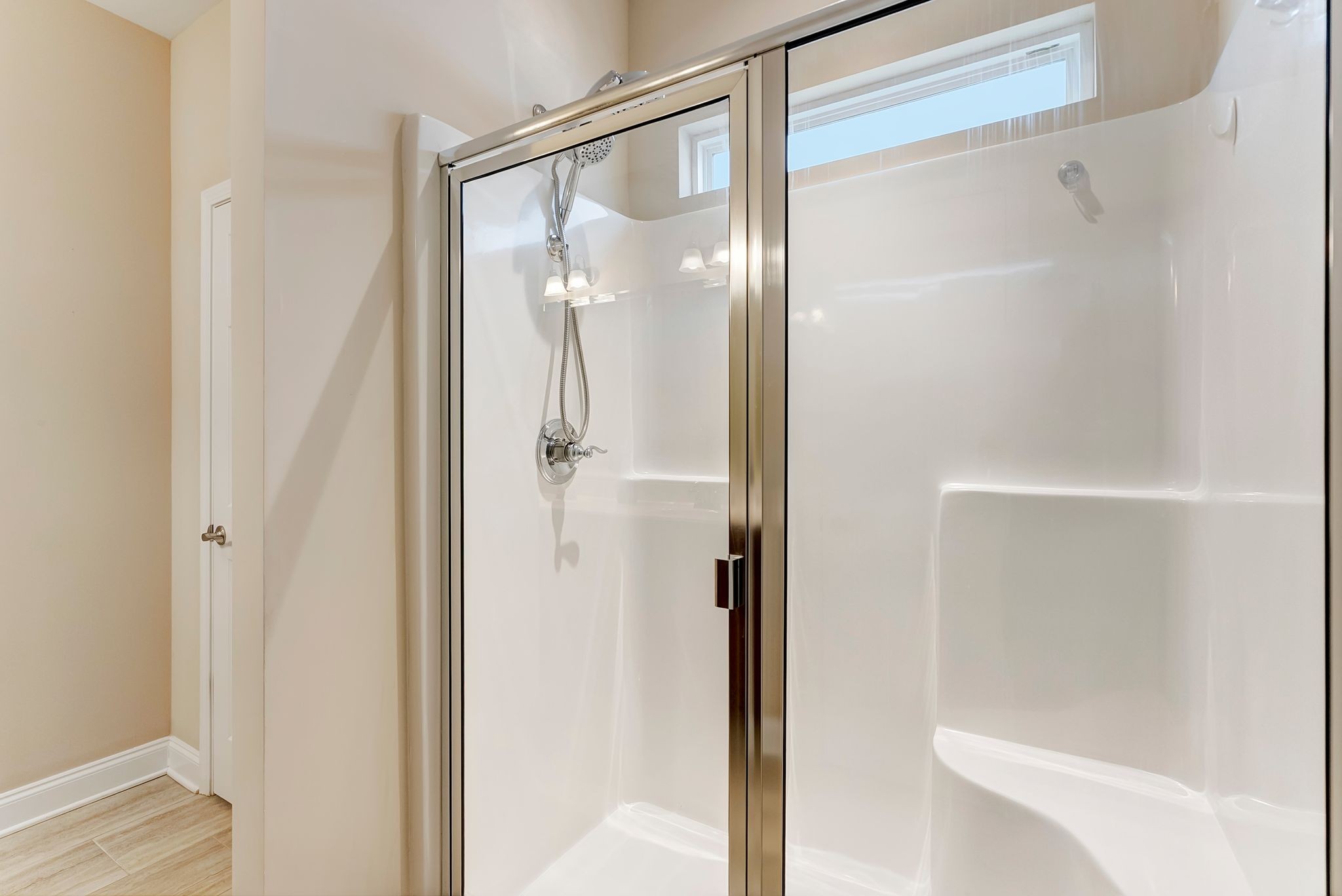 1326 Whispering Oaks Dr