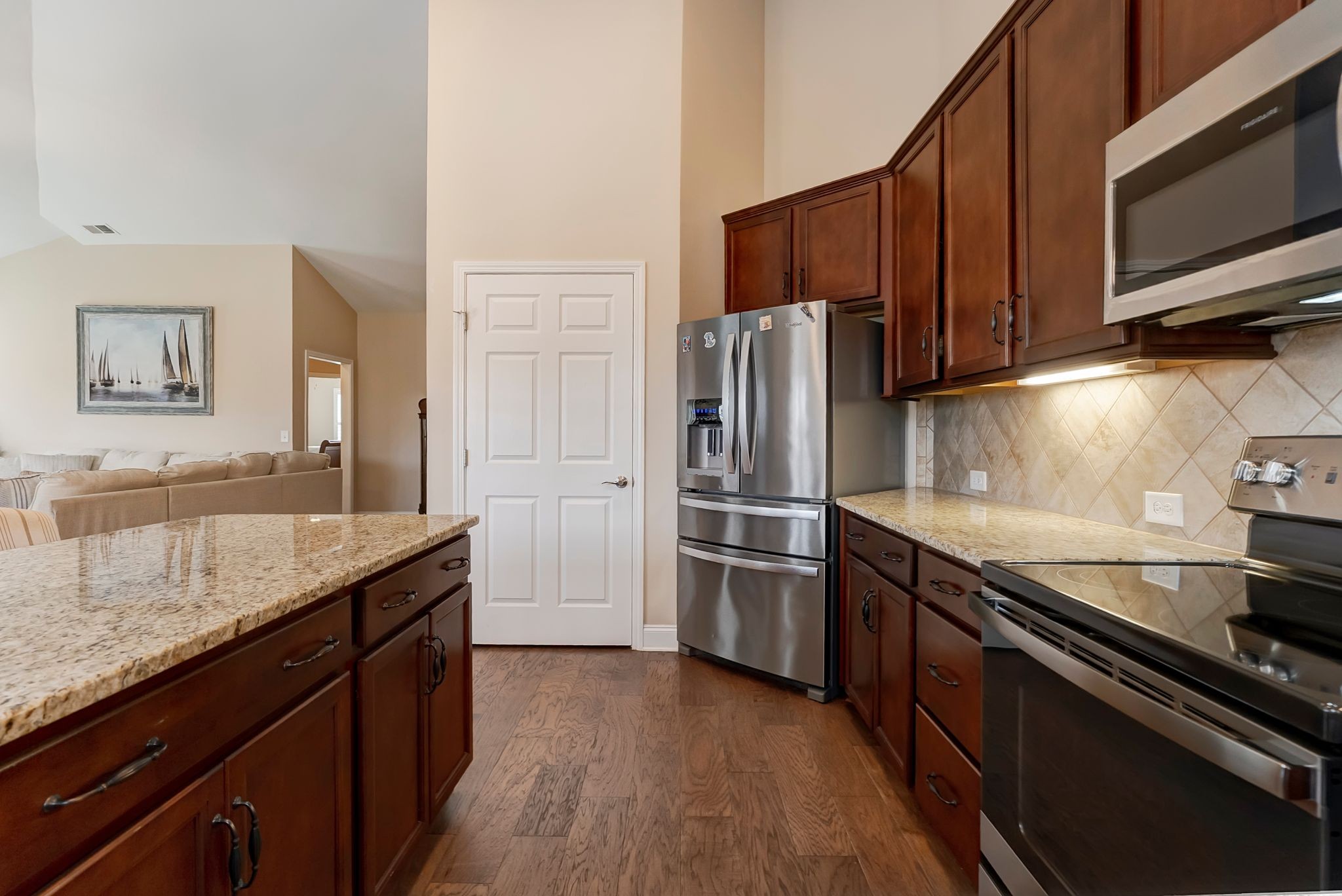 1326 Whispering Oaks Dr