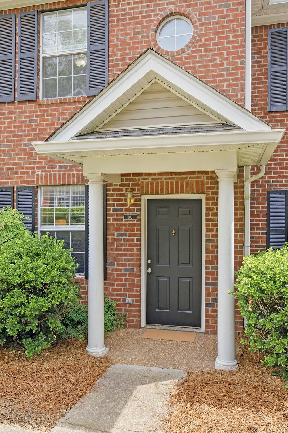 3161 Parthenon Ave Unit: 103