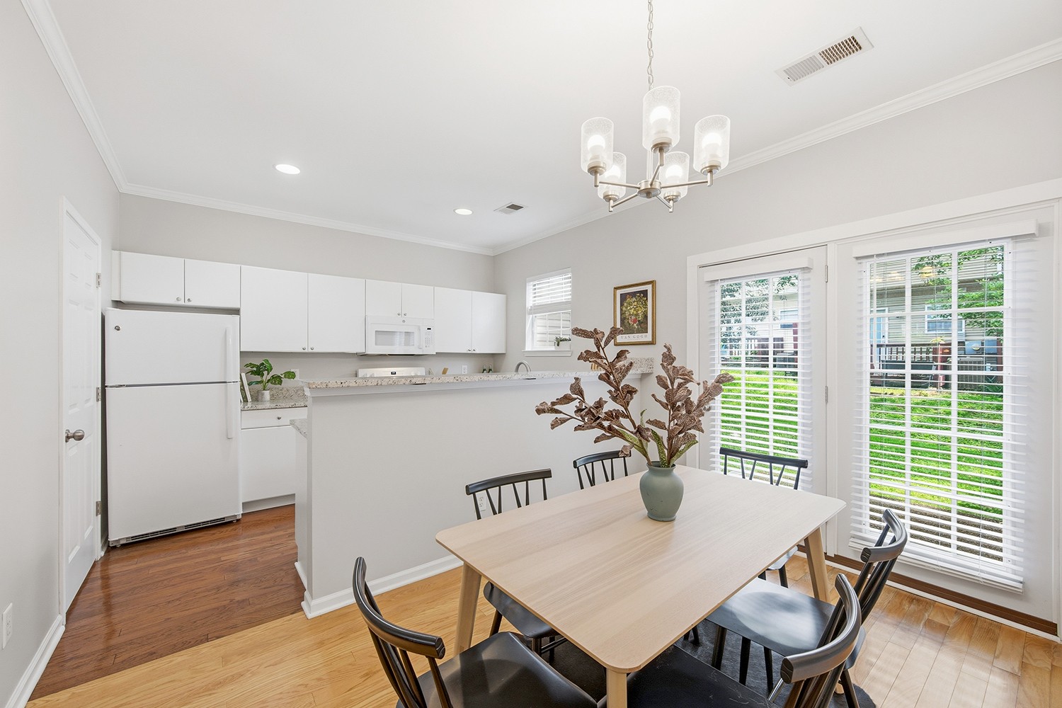 3161 Parthenon Ave Unit: 103